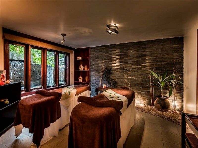 מלון קורולבו The Warwick Fiji מראה חיצוני תמונה Spa at The Oberoi, Mumbai